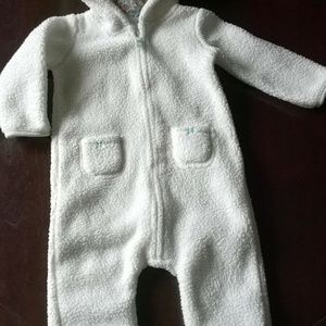 Carter’s girls white fleece bunting with hood 9Mon